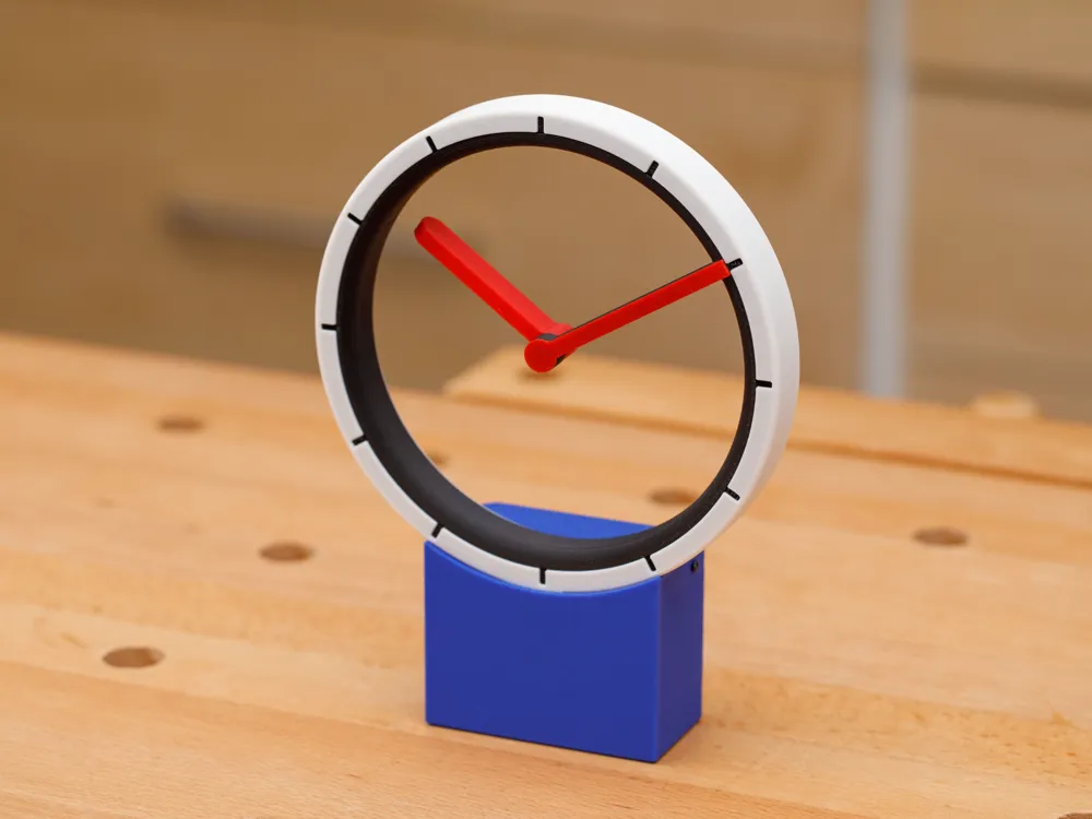 Hollow Design Clock